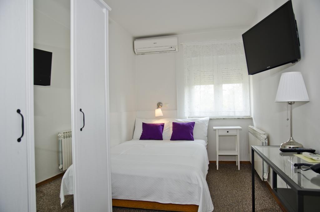 Hotel Fala Zagreb Bagian luar foto