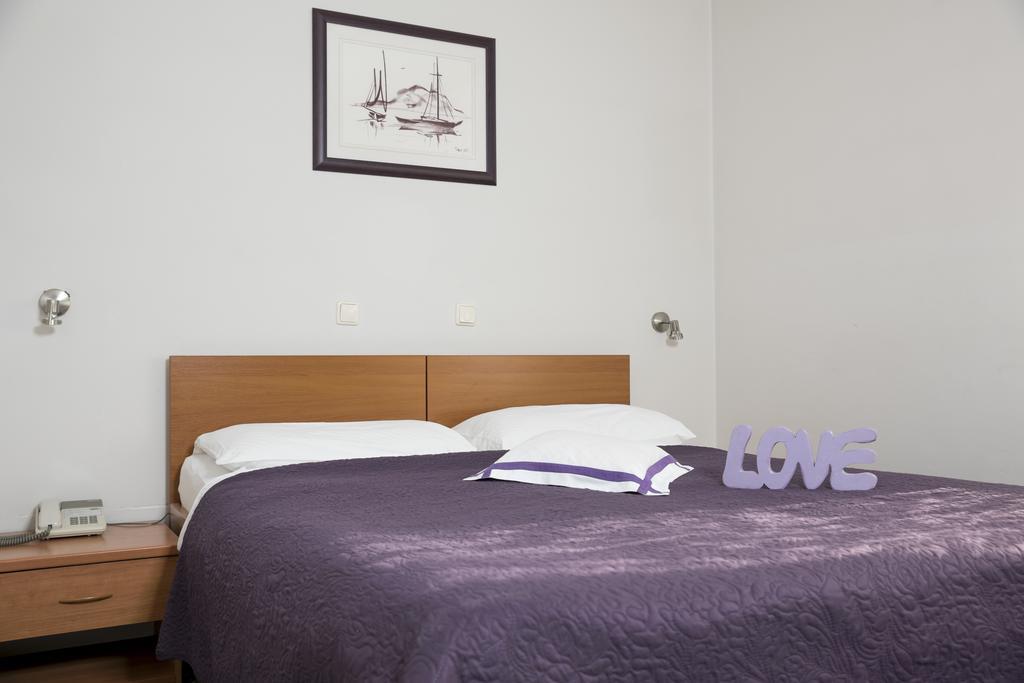 Hotel Fala Zagreb Bagian luar foto
