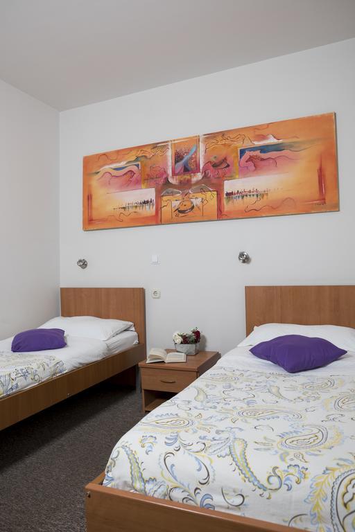 Hotel Fala Zagreb Bagian luar foto
