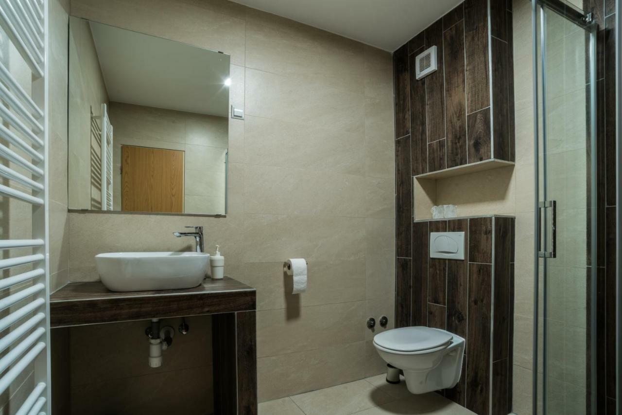 Hotel Fala Zagreb Bagian luar foto