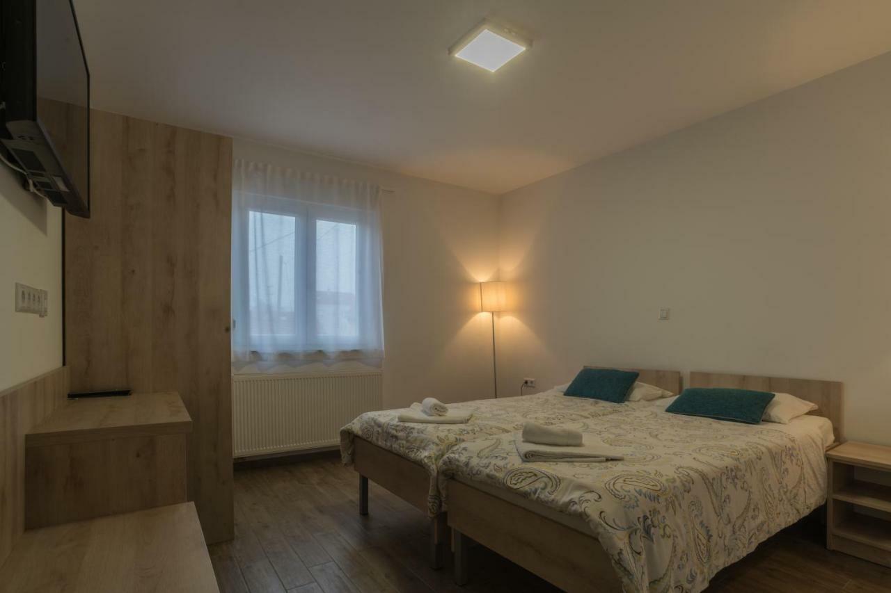 Hotel Fala Zagreb Bagian luar foto