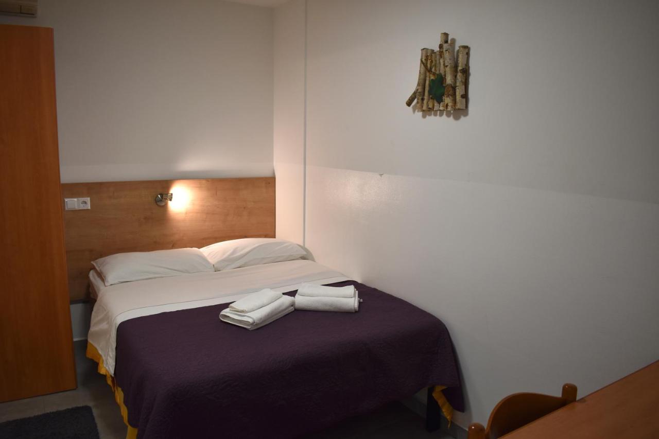 Hotel Fala Zagreb Bagian luar foto