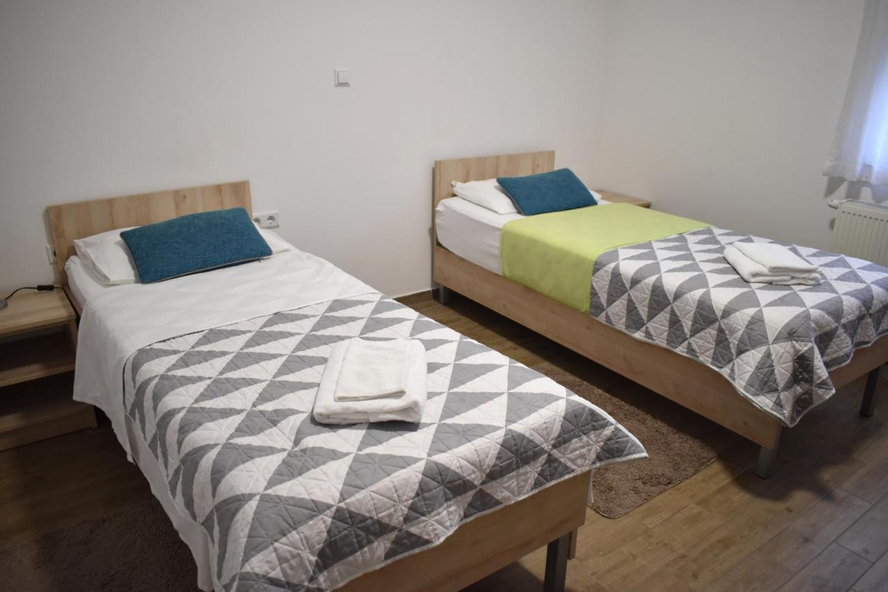 Hotel Fala Zagreb Bagian luar foto