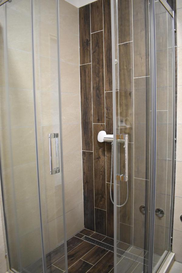 Hotel Fala Zagreb Bagian luar foto