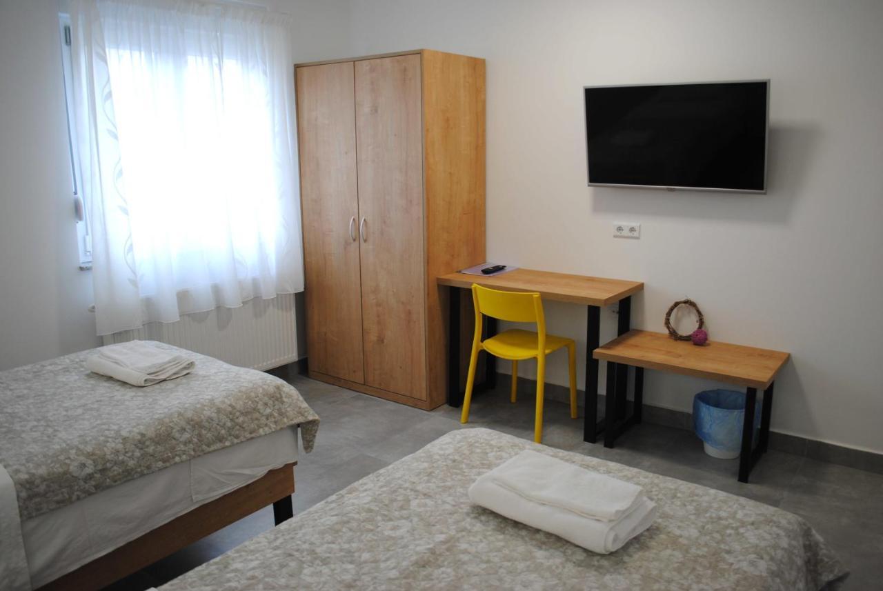 Hotel Fala Zagreb Bagian luar foto