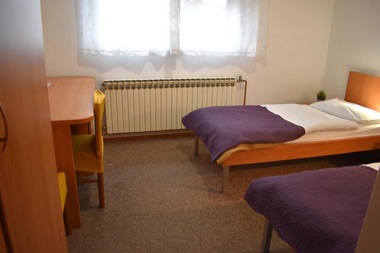 Hotel Fala Zagreb Bagian luar foto